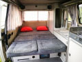 BulliHoliday Campingmobil mieten Lissy - unteres Bett 1